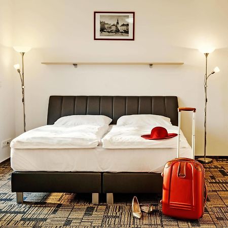Efi Palace Hotel Brno Luaran gambar