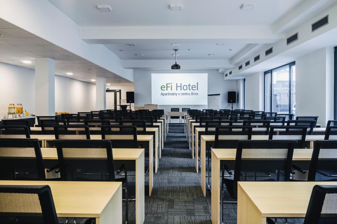 Efi Palace Hotel Brno Luaran gambar
